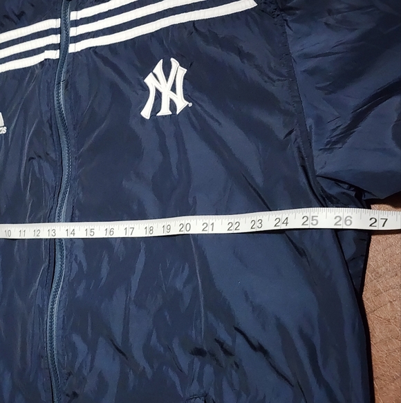 Vintage Adidas New York "NY" Yankees Windbreaker Jacket - Picture 4 of 10